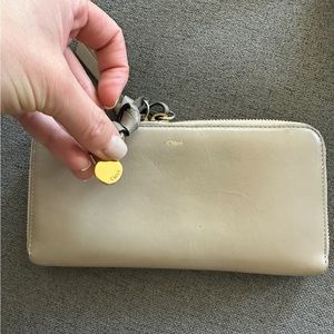 Chloe Alphabet Continental Wallet with Zipper in Nude Leather